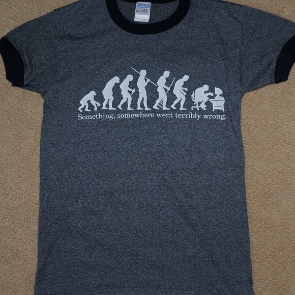 ☆ Graphic Tee ☆ - Picture 8 of 8